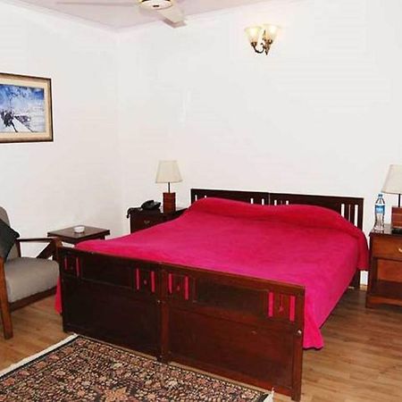 Nedous Hotel Gulmarg Luaran gambar